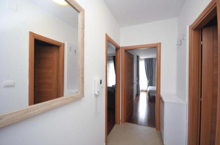 Seaside Apartments Petrovac Екстер'єр фото