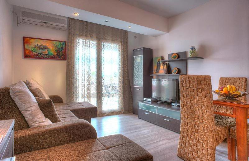 Seaside Apartments Petrovac Номер фото