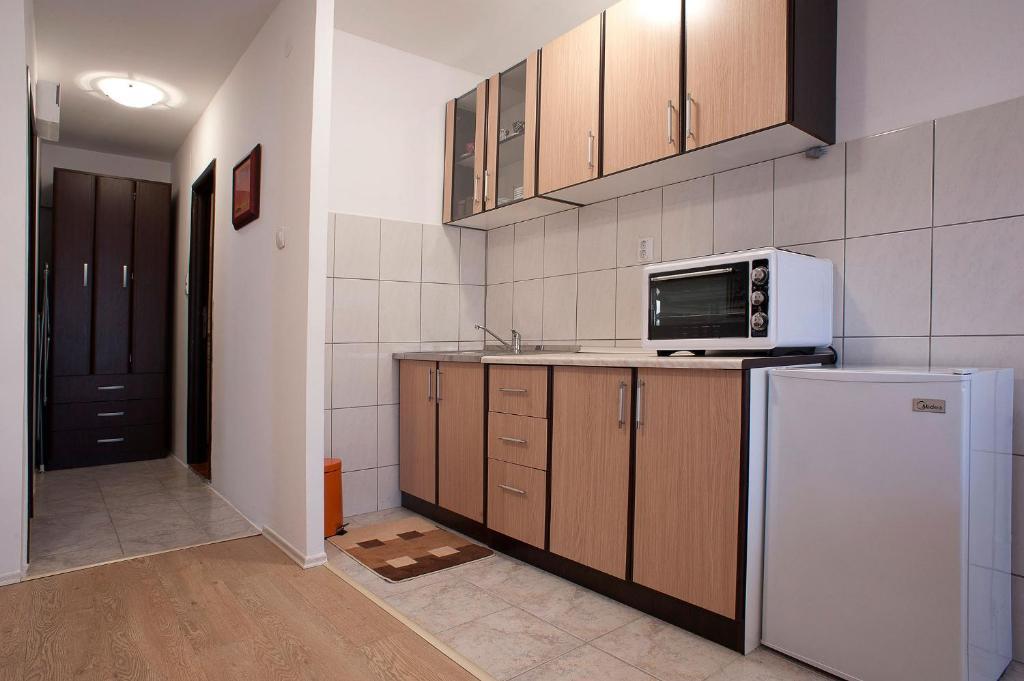 Seaside Apartments Petrovac Номер фото